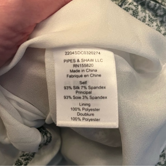 Veronica Beard Desio V-Neck Mini Dress Womens Size 2 Green Silk Smocked - Picture 9 of 9